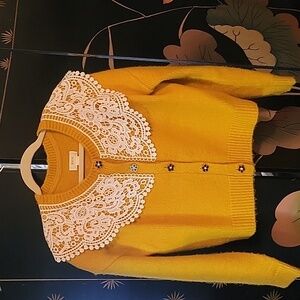 Beautiful golden long sleeve sweater
